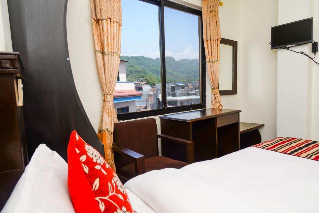 Hotel Admire Pokhara Pvt. Ltd. ภายนอก รูปภาพ
