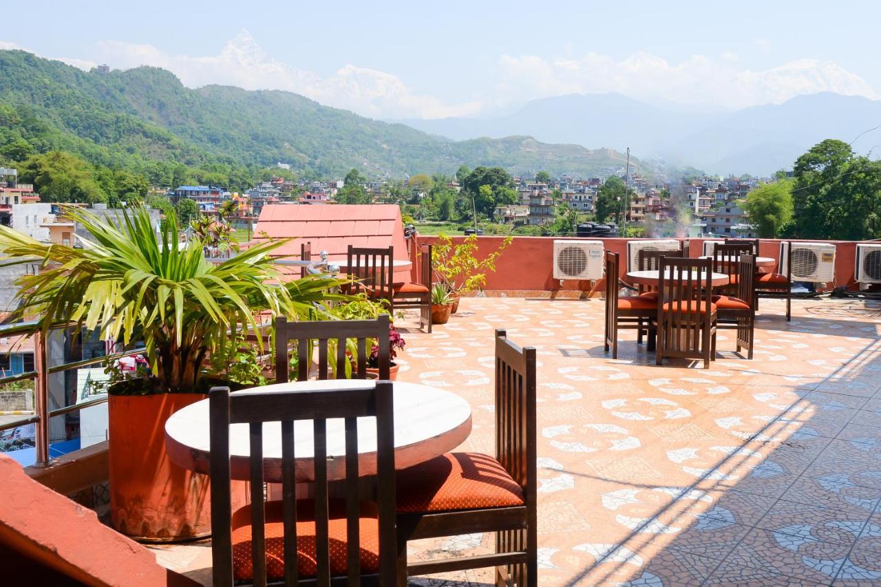 Hotel Admire Pokhara Pvt. Ltd. ภายนอก รูปภาพ